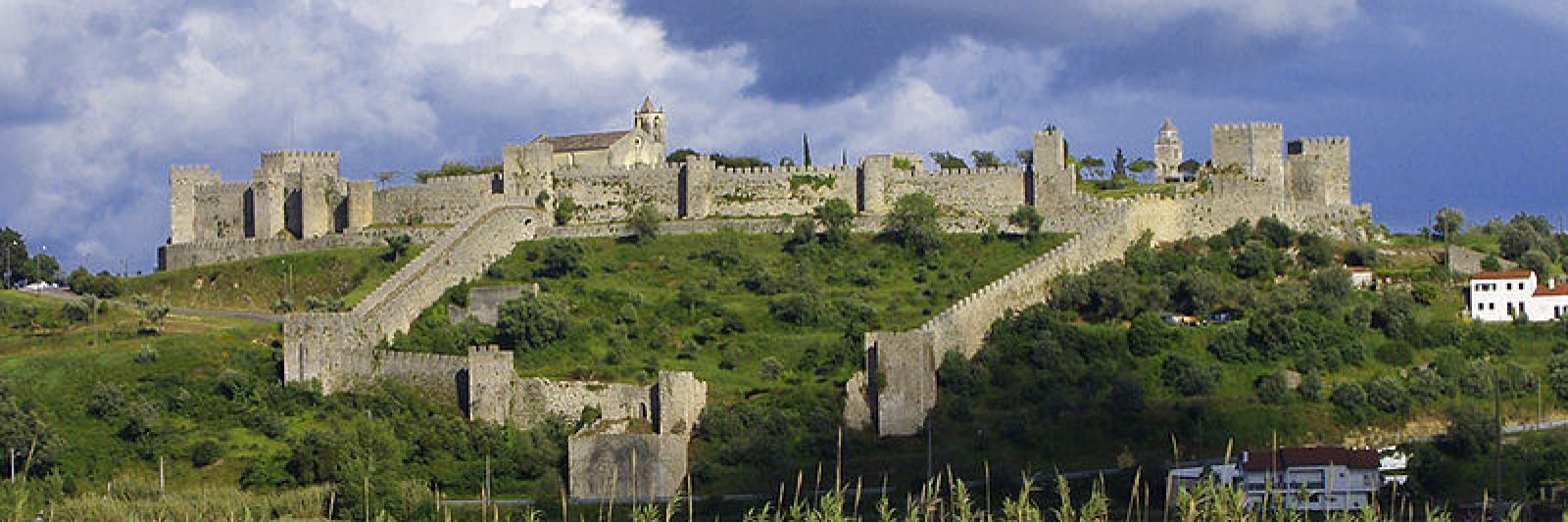 Chateau de Montemor