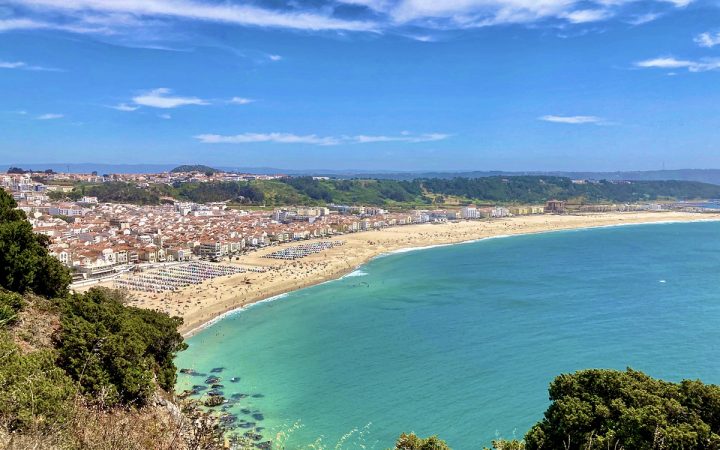 Grande plage de Nazaré